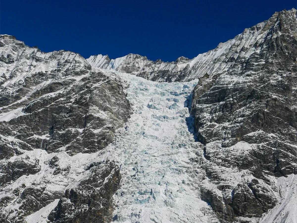 glacier view from Ganja La trek