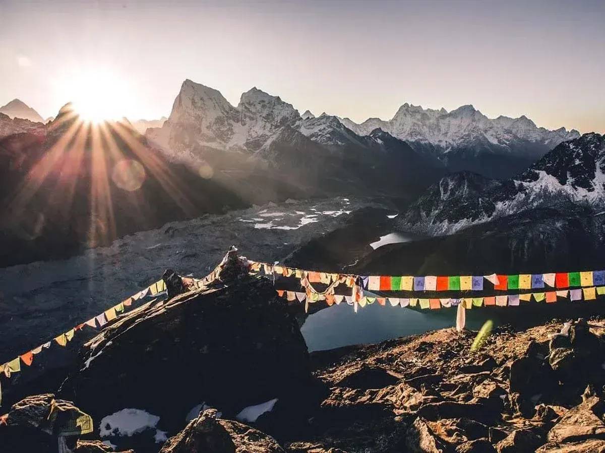 Gokyo Ri Trek