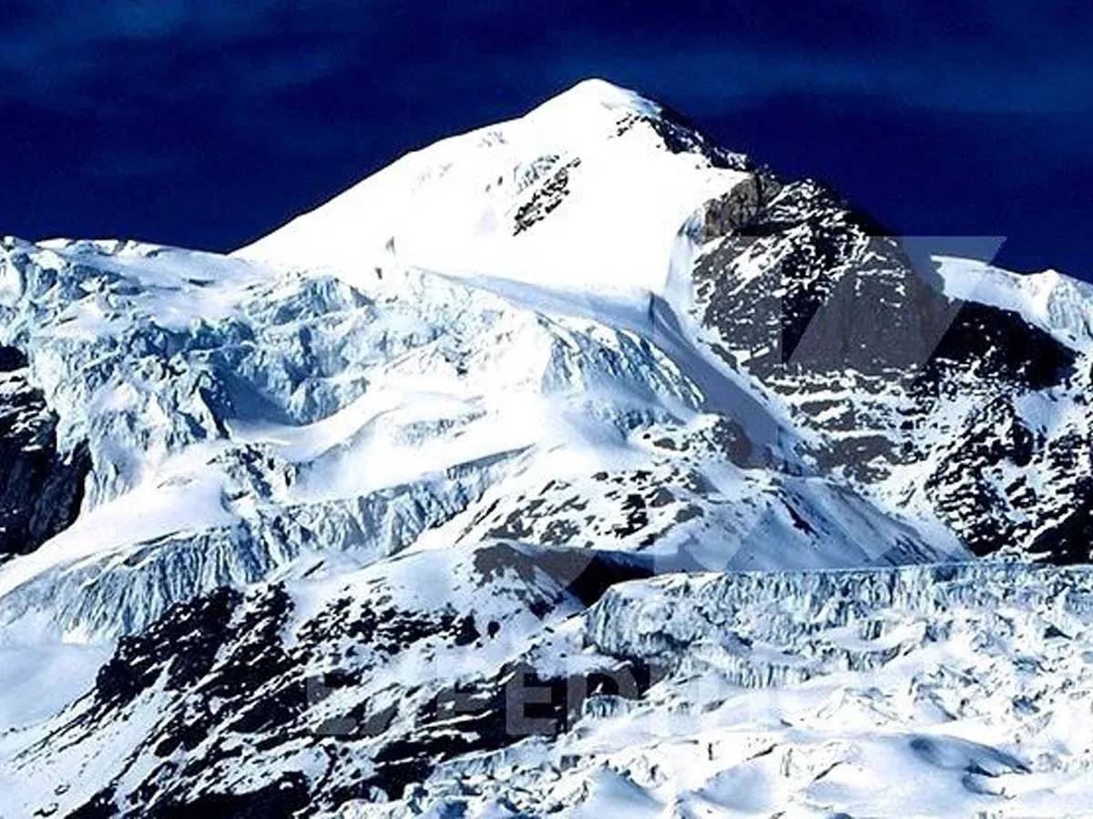 Naya Kanga Peak Climbing