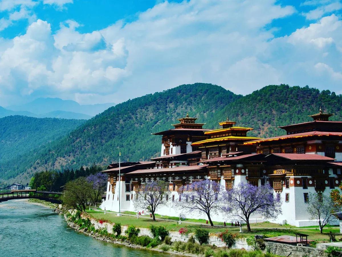 Bhutan Heritage Tour