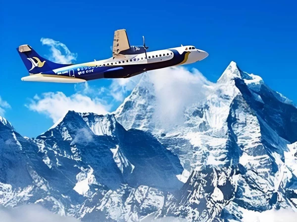 Everest Experience Mountain Flight by Buddha air