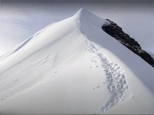  Chulu West Peak Climbing image
