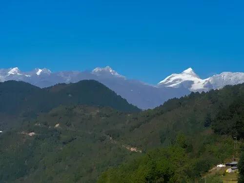 Helambu Valley Trek image