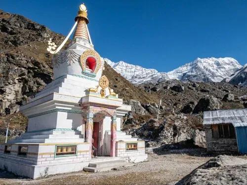 Langtang Gosaikunda Trek