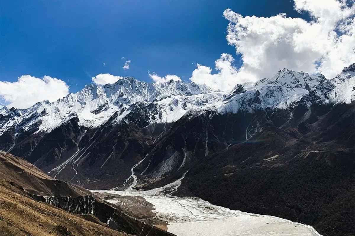 Langtang Gosaikunda Trek image 1