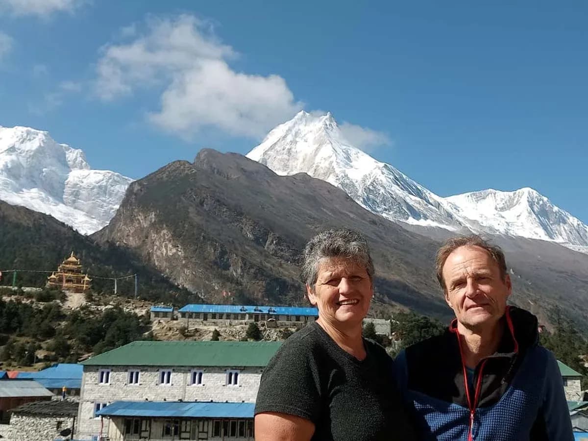 Trek to Manaslu Circuit