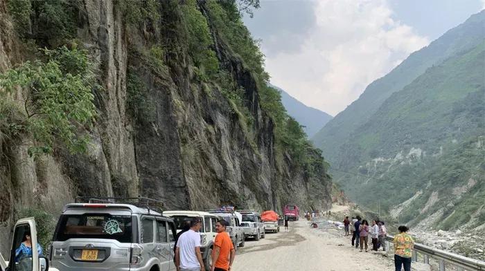Muktinath Jeep Tour image 1