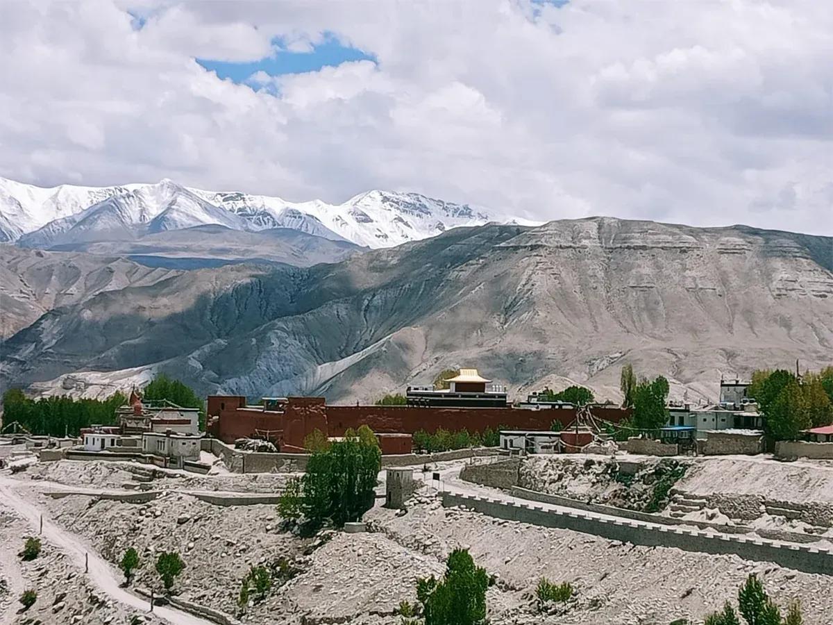 Mustang Tiji Festival Trek image 3