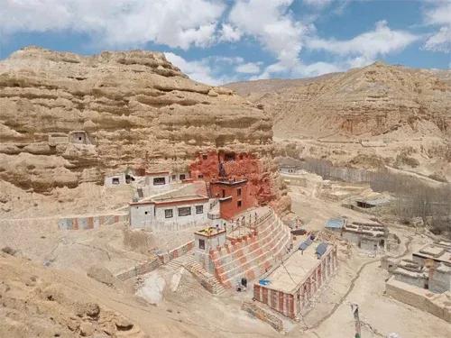 Upper Mustang Trek image