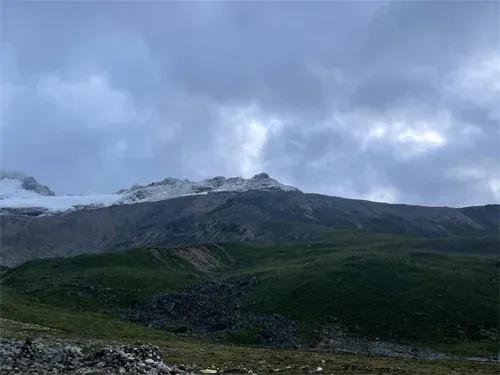  Yala Peak Climbing image