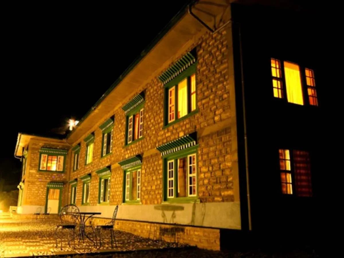 Everest Luxury Lodge Trek