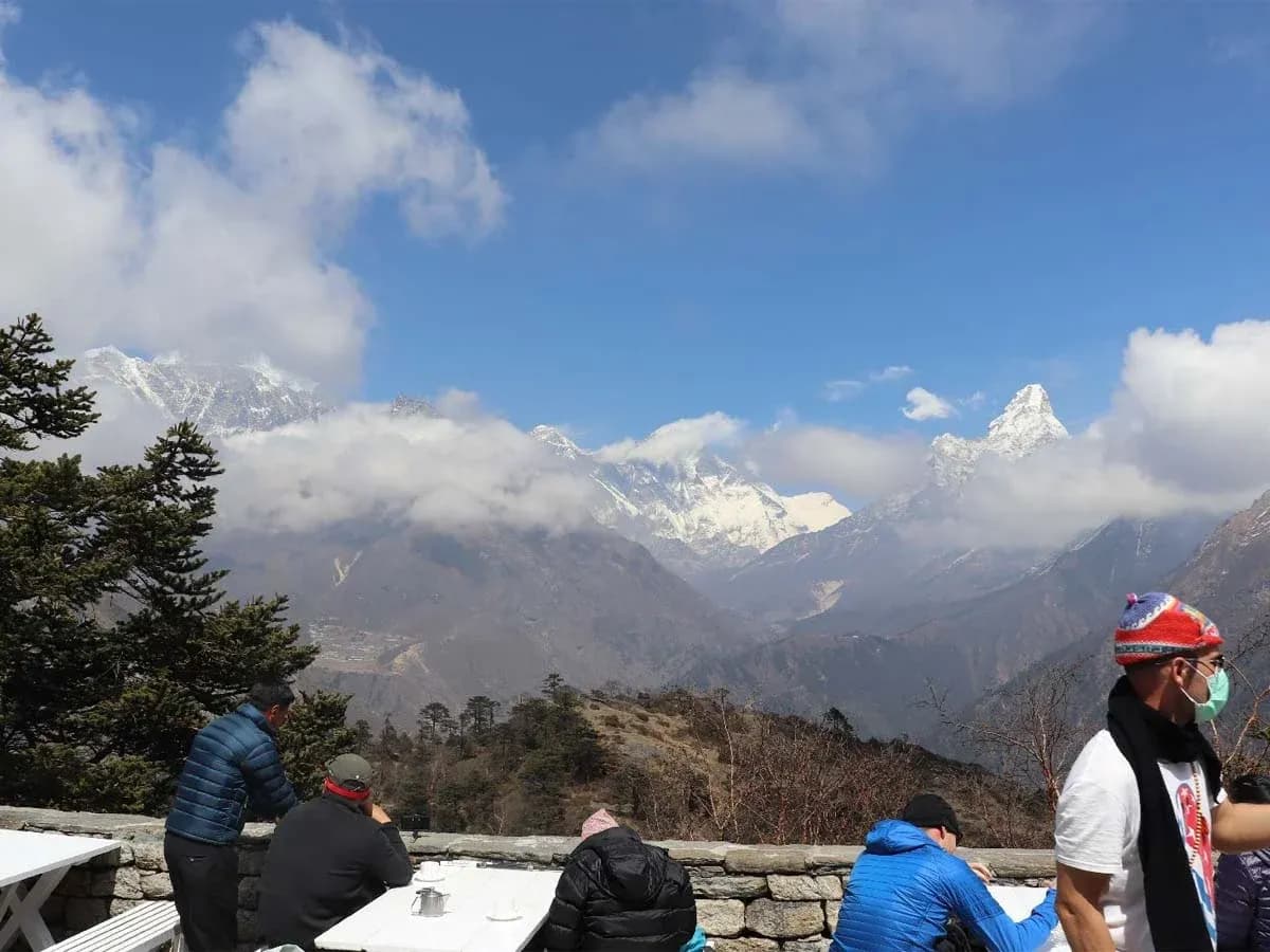 Everest Luxury Trek