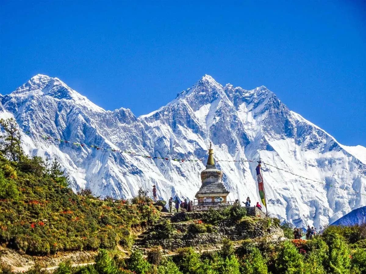 Everest Luxury Trek
