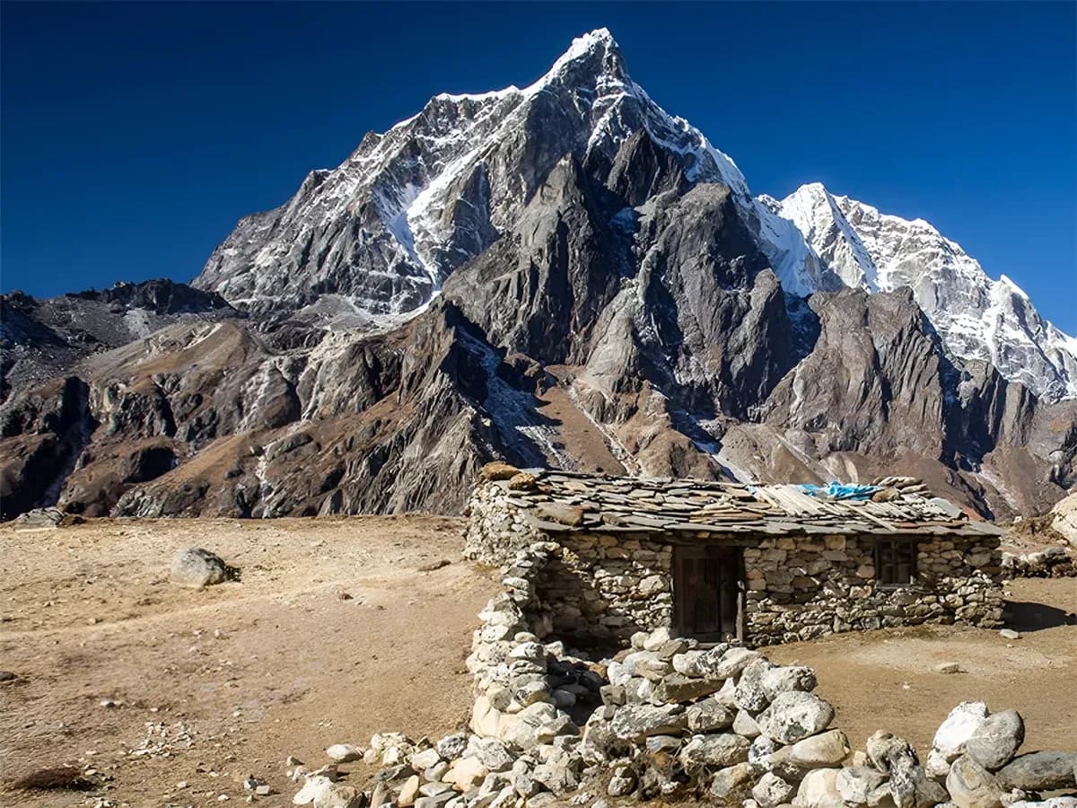 Gokyo Valley Trek