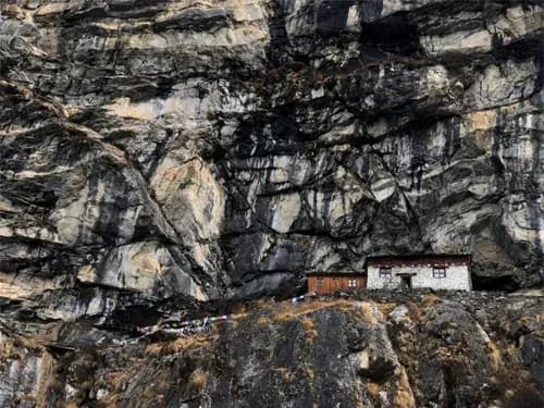 Lapchi Milarepa Cave Trek